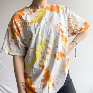 ✨ SPLATTER PAINT TIE- DYE TSHIRT ✨